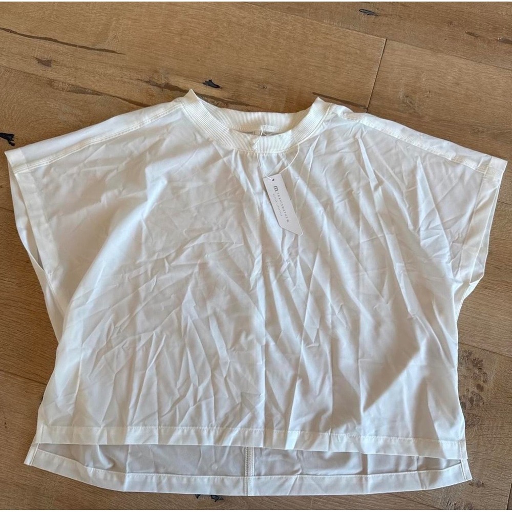 TravisMathew Malibu Season Women S Ivory NWT Short Sleeve Oversized Top LED053